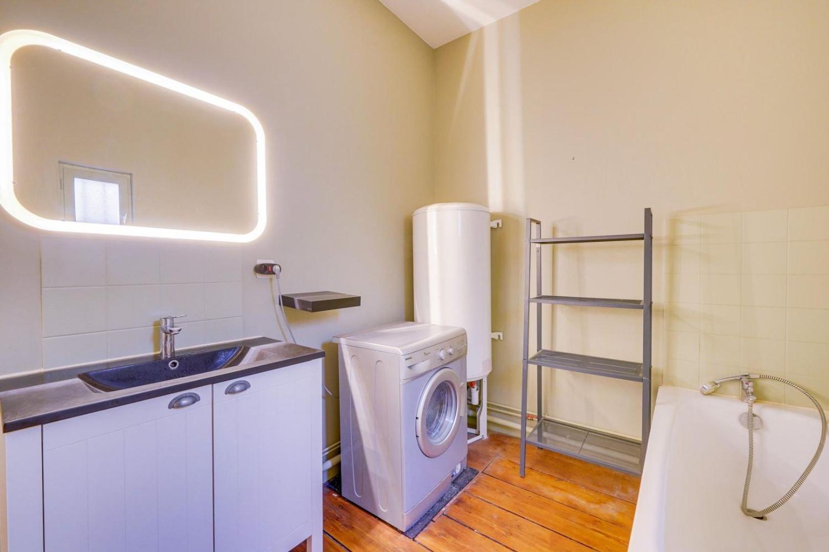 Charming Apartment In The Heart Of Bordeaux Eksteriør billede